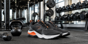 Sports shoes